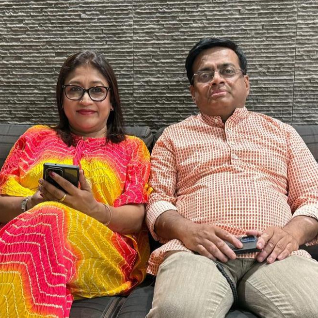 Home amrita arijit das cropped